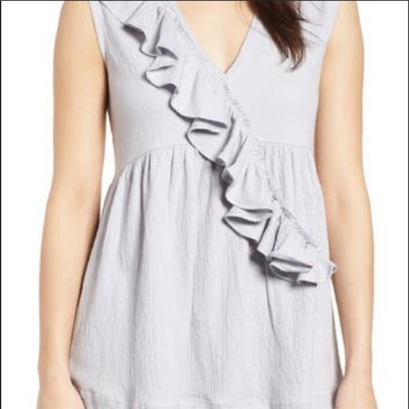 Caslon NORDSTROM Ruffled Trim Knit Tank Top Medium - Picture 1 of 9